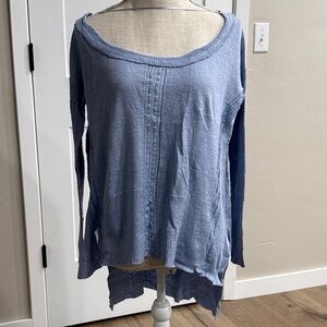 FREE PEOPLE BABY BLUE LIGHTWEIGHT TOP (NWOT)